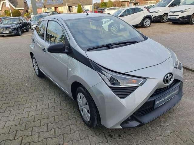 Toyota Aygo x-business