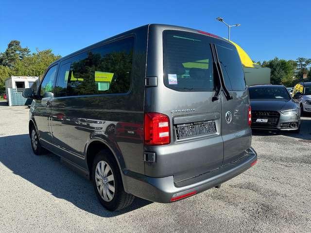 Volkswagen T6 Transporter T6 Caravelle Comfortline*Rollstuhlumbau*Rampe*